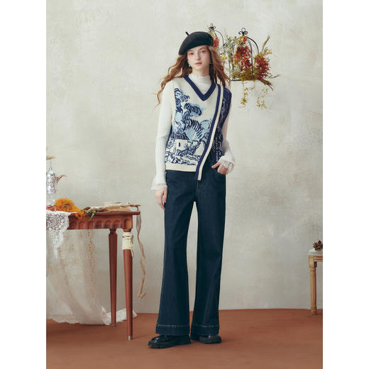 两三事梵高文艺记忆荒岛2025冬新款不对称下摆后背绑带花色马甲女 商品图3