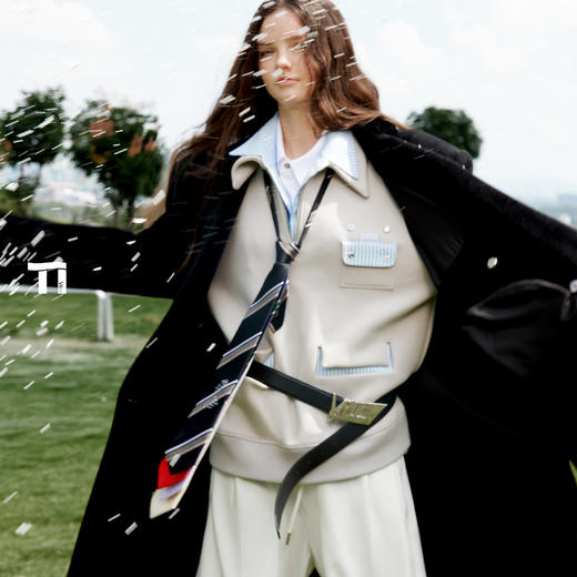 启世录TIWLLTANG“温域空镜”异序条纹学院漫游型格轨迹拼接卫衣 商品图2