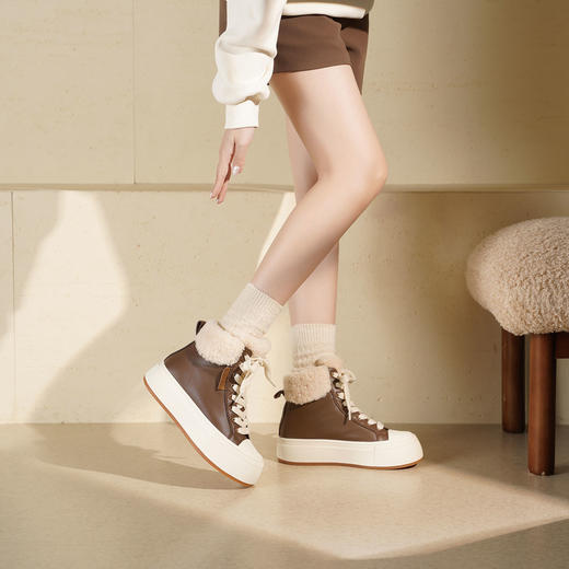 Westory2025年冬季牛皮加毛高帮板鞋休闲运动系带毛短靴S25DM85971 商品图2
