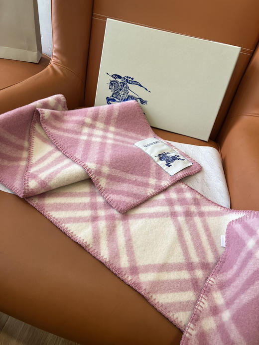 Burberry围巾 商品图1