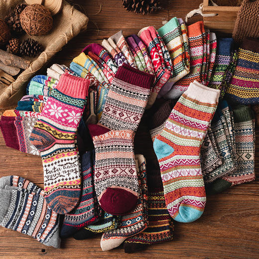 西班牙LUIS VECENTE 羊毛复古图腾粗线男女款保暖袜 5双装/10双装 商品图6