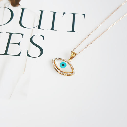 【天然正品】AU750玫瑰金个性时尚天使之眼造型贝壳吊坠项链链长：45CM女士051025NJ29现售价：2480 商品图2