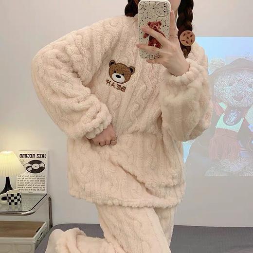 【松松软软！过个暖冬】柔软细腻，蓄热保暖，冬季剪花绒加厚睡衣女长袖爆款保暖加厚加绒睡衣加绒家居服女套装。rc 商品图3