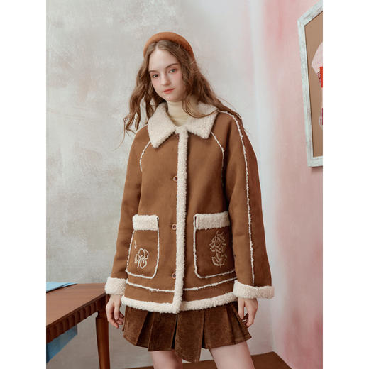 两三事梵高文艺焦糖朗姆2025冬新款刺绣口袋皮毛一体两面穿外套女 商品图1