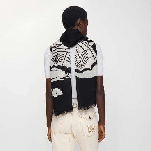 BURBERRY 巴宝莉 中性宽版马术骑士印花羊毛围巾 混色 8113032 C1343 商品图3