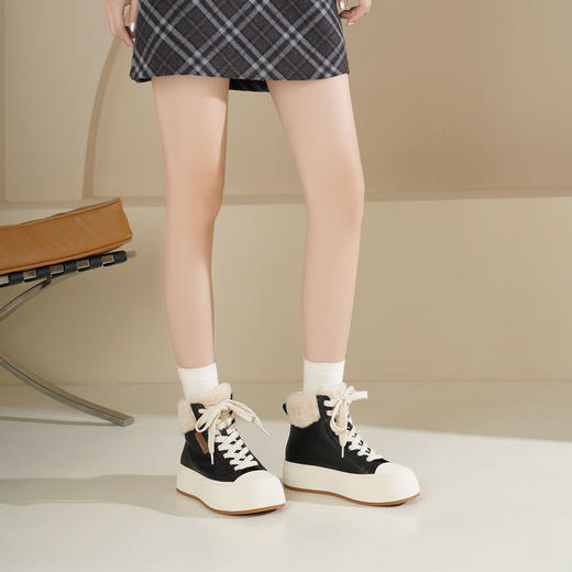 Westory2025年冬季牛皮加毛高帮板鞋休闲运动系带毛短靴S25DM85971 商品图3