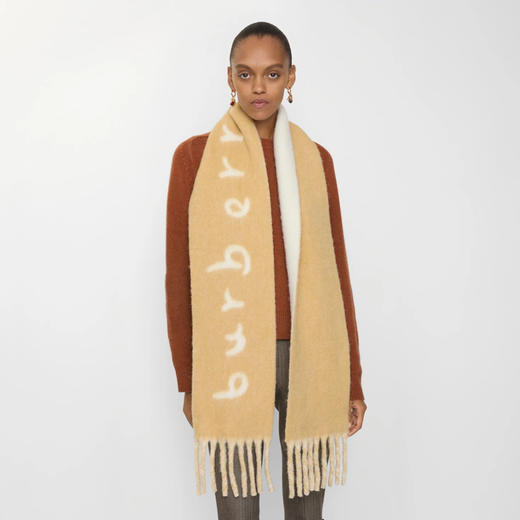 BURBERRY 巴宝莉 中性双面两用徽标装饰羊驼毛混纺围巾 驼色 8114082 A2021 商品图3