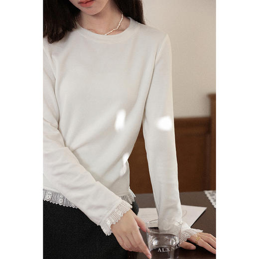 鹿向南「洱海漫步」米白色长袖T恤秋季新款圆领修身女款休闲上衣 商品图0