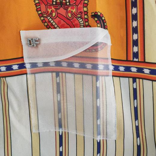 仅一件！【低价清仓】L码 民族风花纹拼接条纹无袖翻领桑蚕丝上衣ZFYY019 商品图3