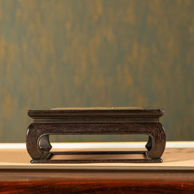 清	紫檀嵌云石束腰马蹄腿带托泥方形器座