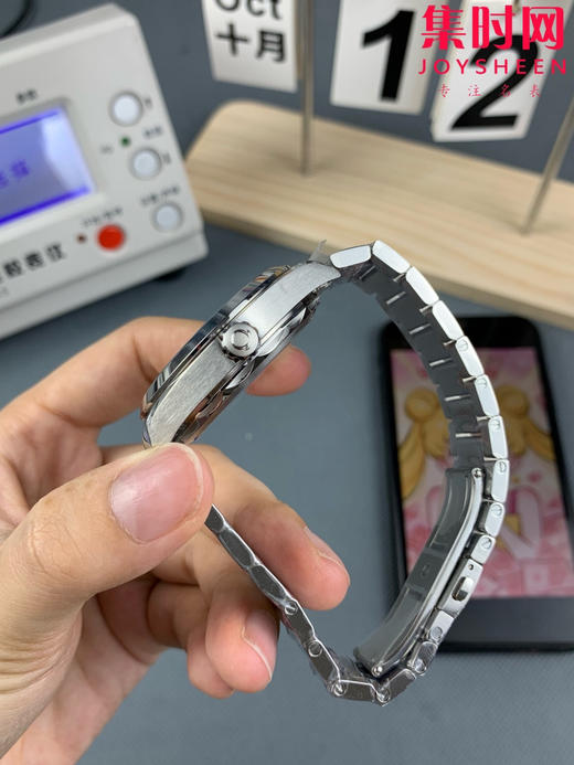 欧米茄VS海马150米系列 柚木纹橙针海马 6点位日历 Aqua Terra 150米腕表 8900一体机 男士腕表 商品图4