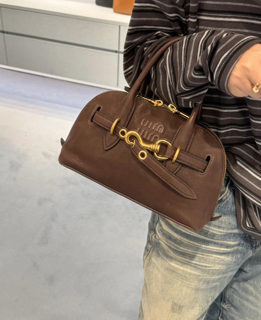 miumiu贝壳包 商品图0