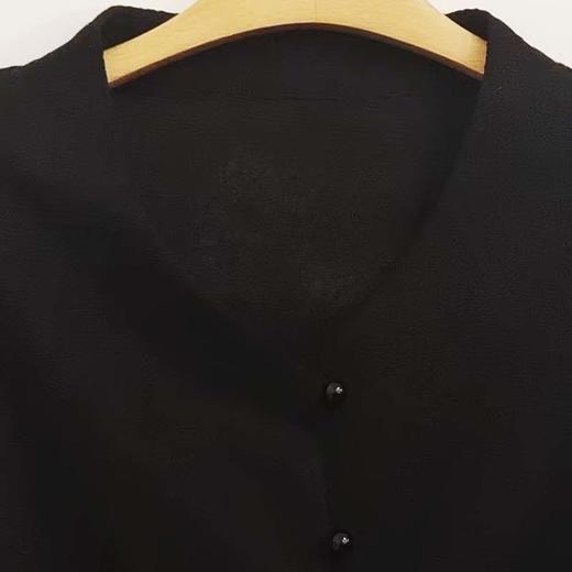 VIVIAN LIU薇薇安刘C2537310 夏季一排扣短袖修身针织蕾丝上衣 商品图1