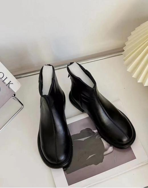 🌟【拉夏贝尔laxiacity牛皮瘦瘦靴】爆款设计---✨擦色手工工艺糅合未来元素。🌈重新定义休闲复古风潮~ 柔韧耐磨牛皮不仅有颜值 👏还足够舒适 干爽舒适四季可穿！ 商品图6