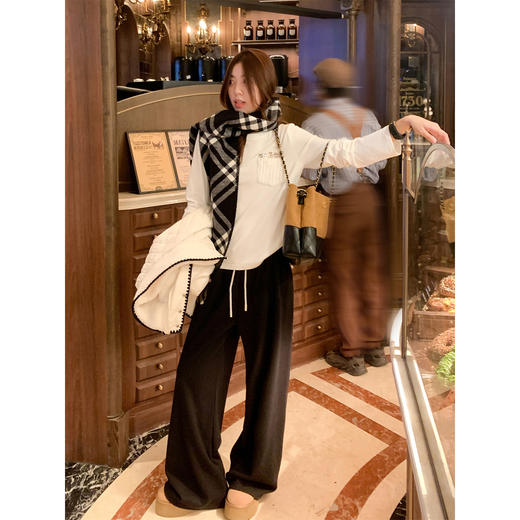 <曾小咸推荐>图案设计打底长袖T恤 商品图2