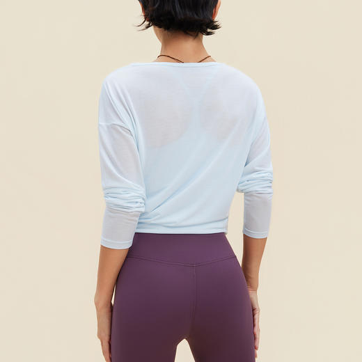 跃牌【周游世界】秋冬新款瑜伽服女轻薄透气罩衫上衣吸湿速干长袖T恤宽松健身服TP0964 商品图2