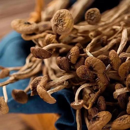 临泉特产茶树菇小香菇猪肉1900g+30枚初生蛋 商品图1
