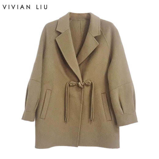 VIVIAN LIU薇薇安刘A2559303秋女装新款中长款牛角扣插肩羊毛大衣 商品图0
