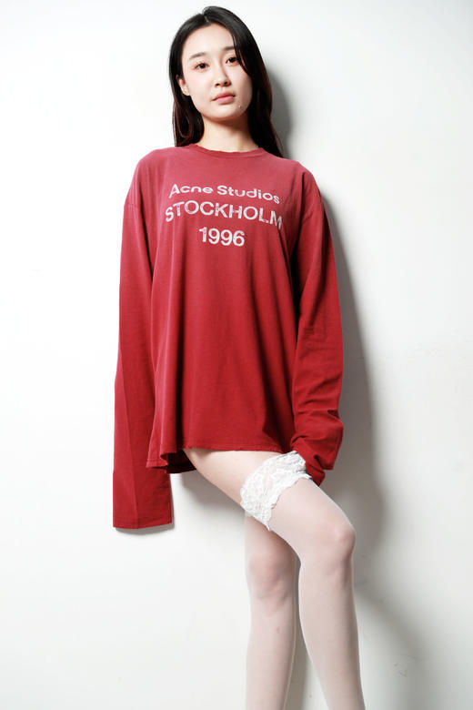 复古感拉满了，绝美巨爱啊啊啊。集齐颜色铁锈红圆领长teeC101758 商品图10