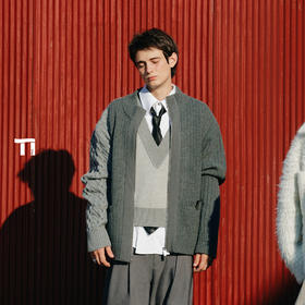 启世录TIWILLTANG“雾都往事”都市色块象限重构秋日絮语拼接开衫