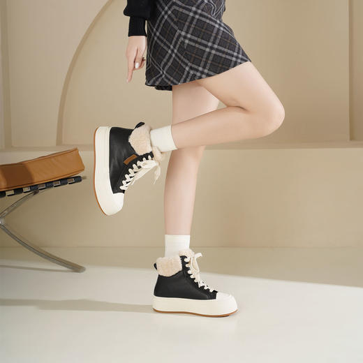 Westory2025年冬季牛皮加毛高帮板鞋休闲运动系带毛短靴S25DM85971 商品图5