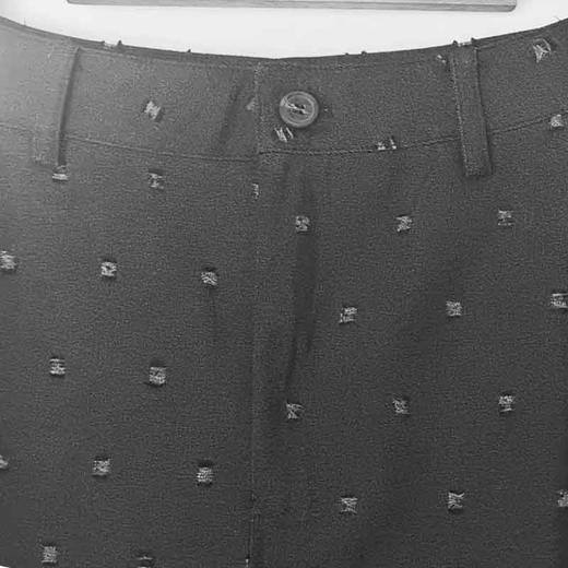 VIVIAN LIU薇薇安刘V2544003秋季女装新款剪花小A摆半裙 商品图2