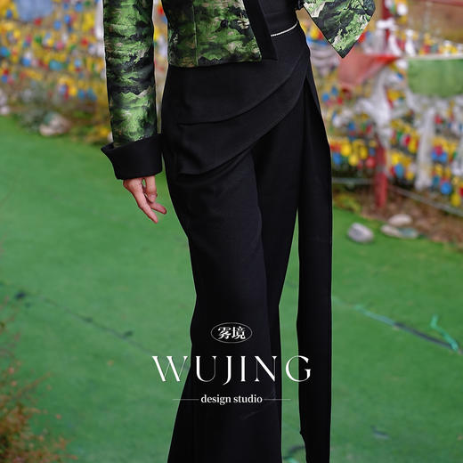 4205040 星月银烁 亮丝弹力西装料裤子 雾境 商品图2