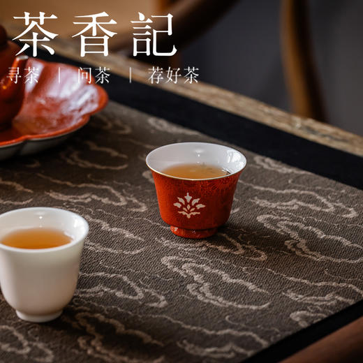 茶香记景德镇古帛扒花唐草玲珑马蹄杯宫红非遗宫廷风古典陶瓷主人杯40ml 商品图3