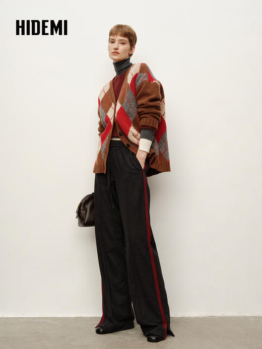 HIDEMI 进口澳洲美利奴羊毛复古菱形撞色粗针加厚开衫毛衣 棕红拼色 商品图3