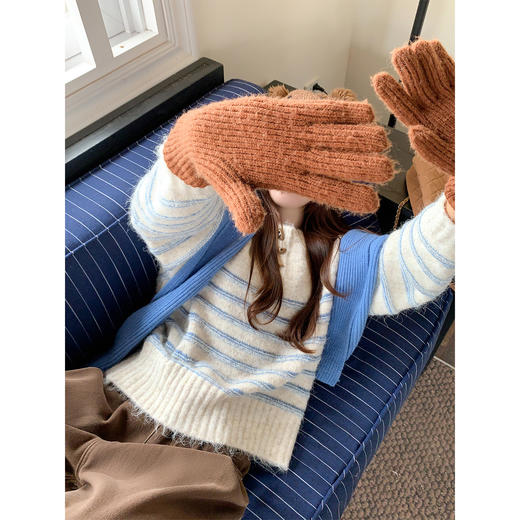 <曾小咸推荐>慵懒风蓝色条纹毛衣 商品图4