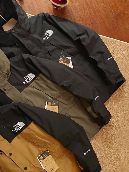 吃土也要入！代购级别！深圳代工厂订单 情侣款 万针刺绣大象腿  三合一冲锋衣。 商品图3