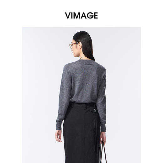 VIMAGE纬漫纪半高圆领高级灰2025秋冬新款针织衫V2401111 商品图4