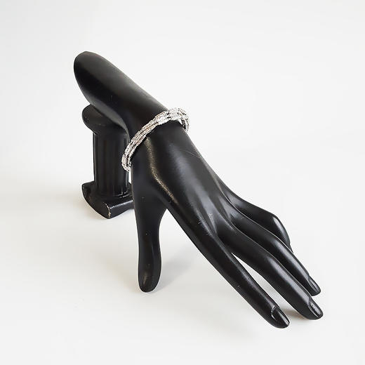 【天然正品】AU750白金设计师款个性时尚磁吸手镯项链两用款链长：70CM（长度可调节）女士300925NJS39现售价：9880 商品图5