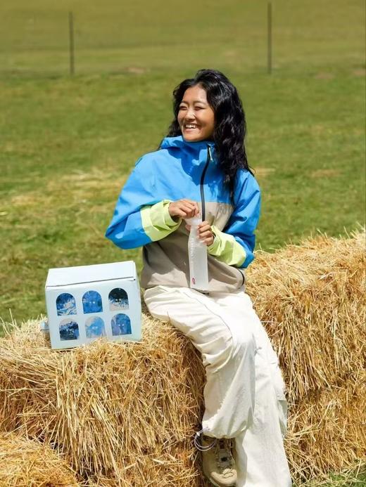 ​户外𝗼𝗿𝗮𝘃𝗶𝗱𝗮水袋 限量发售 2个 商品图0