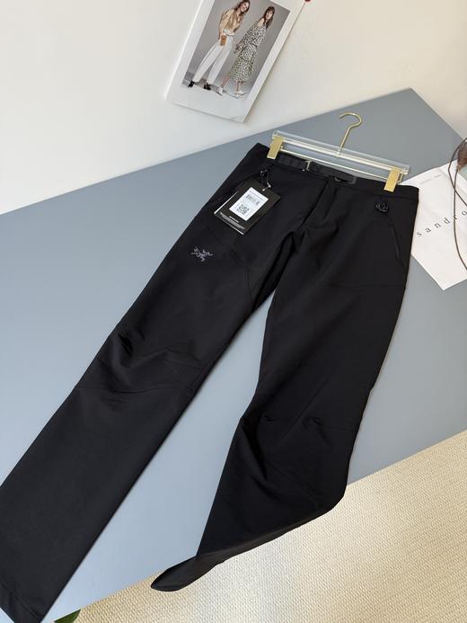 点此购买 始祖鸟秋款男女款户外弹力冲锋裤 xj 332898 商品图9