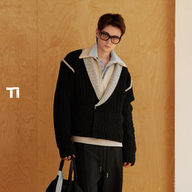 启世录TIWILLTANG“理性边界”意式慵晌素缕织光廓形软雕针织毛衫