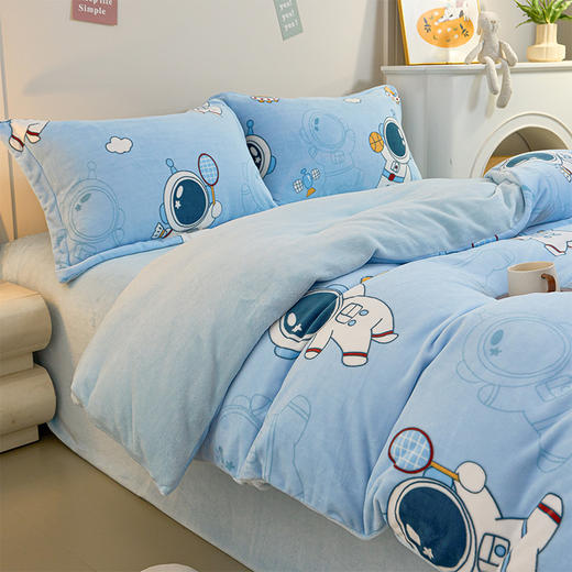 多喜爱 暖暖绒保暖四件套 卡皮宝宝/焦糖小狗/森林派对/星际漫游/樱桃小狗hl【高克重暖绒】【6.8度升温】【双面加厚】萌趣卡通 防静电 三款可选 拉链设计/FX 商品图11