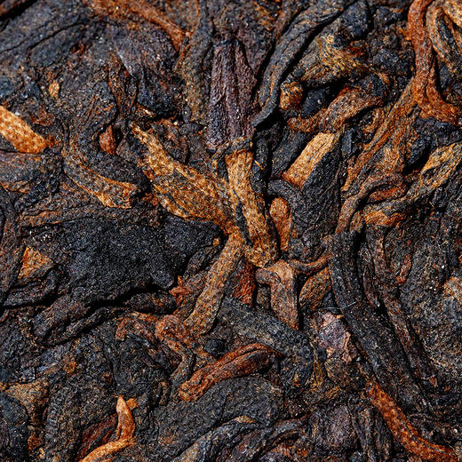 12月13日上午9点【积分兑换价：198元+100积分】【曼松熟茶】2013年头春曼松王子山古树普洱熟茶饼 献给追求高端熟茶茶友的豪礼！ 357克/饼 商品图5