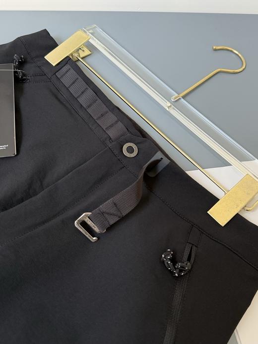 点此购买 始祖鸟秋款男女款户外弹力冲锋裤 xj 332898 商品图12