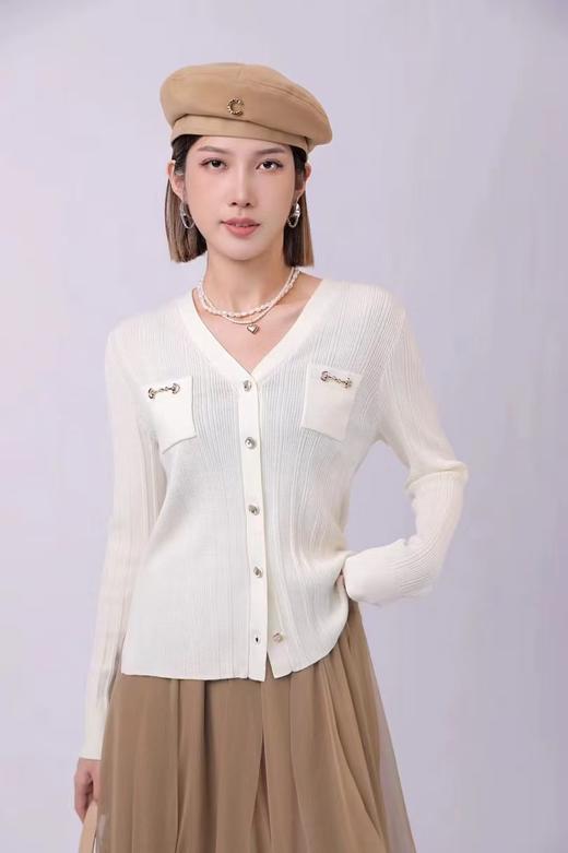 33GAZ150879#全羊毛毛织开衫 商品图0