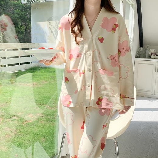 自然醒绮梦牛奶丝新款春秋季天女士睡衣可爱长袖两件套网红风大码家居服QH 商品图4
