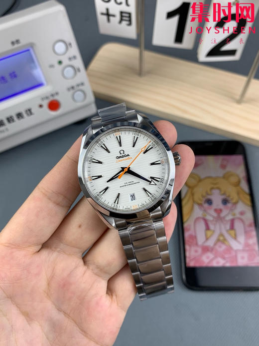 欧米茄VS海马150米系列 柚木纹橙针海马 6点位日历 Aqua Terra 150米腕表 8900一体机 男士腕表 商品图1