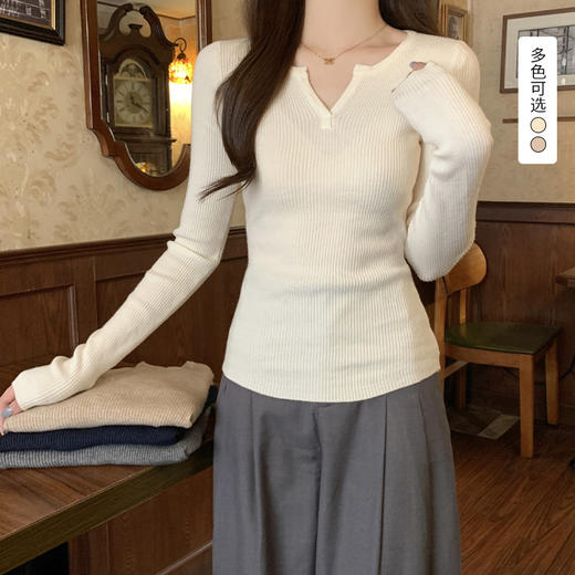 西遇长袖内搭打底衫女秋季新款纯色修身显瘦小v领套头毛衣SS051681 商品图0