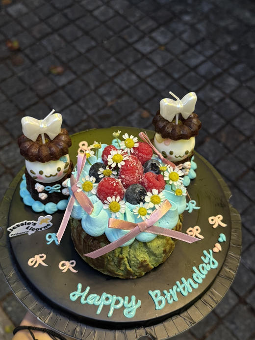 可露丽小熊巴斯克蛋糕 商品图0