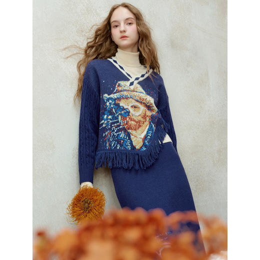 两三事梵高文艺光年影纪2025冬新款油画图案流苏不对称下摆毛衣女 商品图1