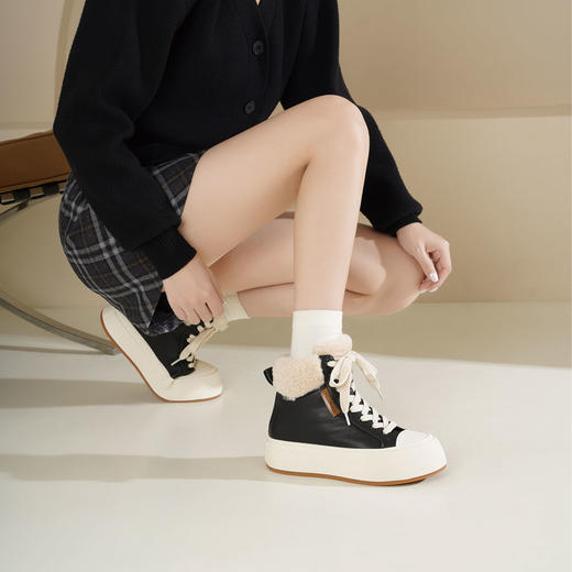 Westory2025年冬季牛皮加毛高帮板鞋休闲运动系带毛短靴S25DM85971 商品图8