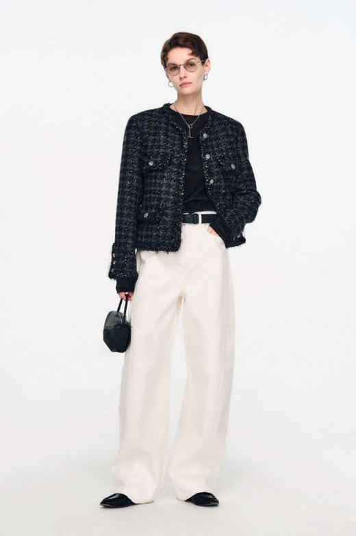 百搭宽松弧线茧型牛仔裤 先锋解构主义分割线牛仔裤 经典款式茧型 土耳其进口牛仔面料 棉粗纱支斜纹布 侧缝前移分割设计视觉显瘦 商品图5