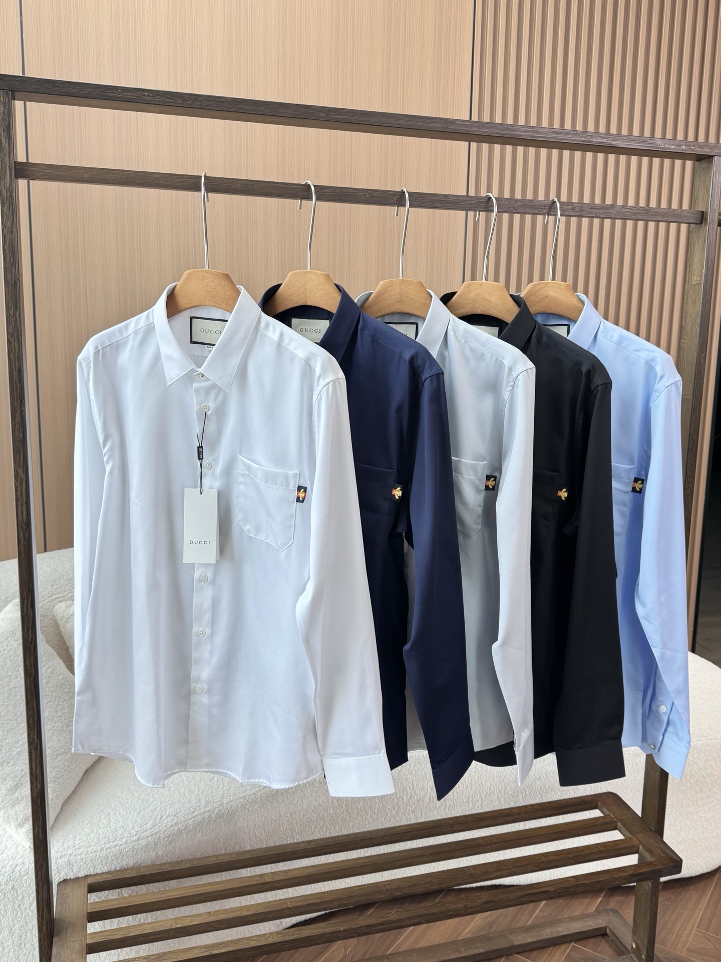 G家25新品翻领口袋蜜蜂织带标休闲长袖衬衫