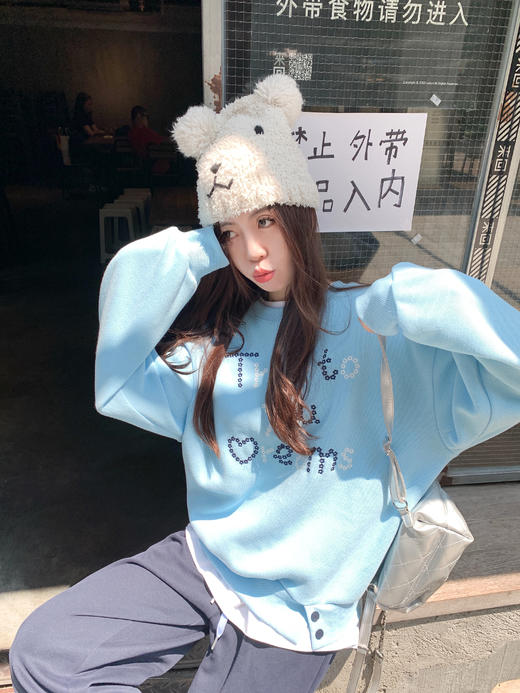 【179元任选2件】最后一波现货！蓝色刺绣无帽圆领套头卫衣 商品图11