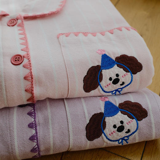 【全棉磨毛】预售~快乐小狗情侣睡衣女春秋季2025新款纯棉卡通刺绣长袖卡通家居服全棉男女 商品图0